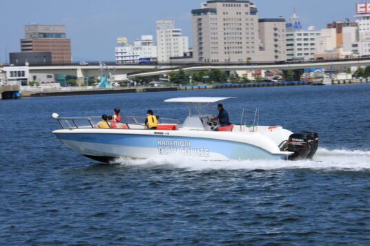 ステキな旅の思い出に、１５分のクルージングをぜひ！