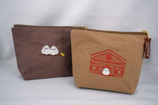 シマエナガ刺繍ポーチ　￥2200